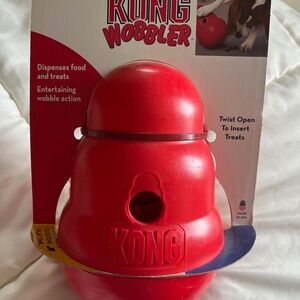 Kong wobbler large